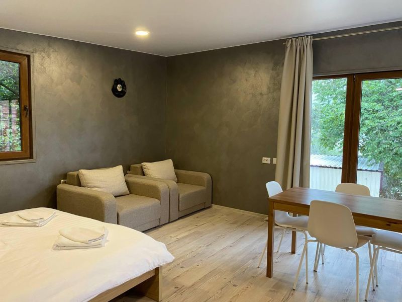 Студио 4-местный 1-комнатный