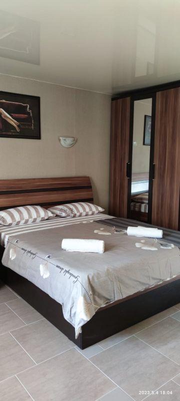 33   6-ти местный трехкомнатный