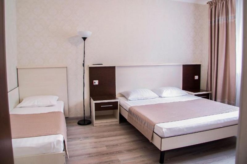 Семейный 3-местный 2-комнатный (с кухней)