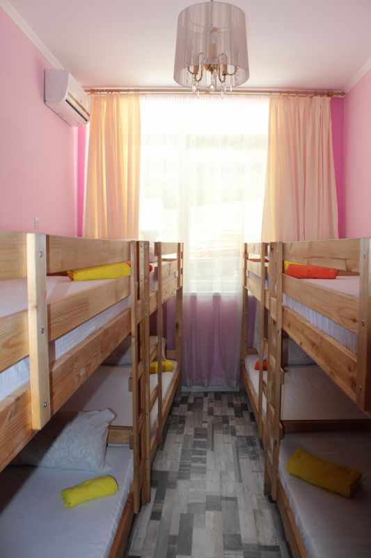 Место 8-местный (женский)