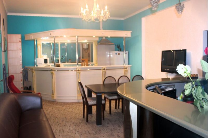 «Art hostel» / «Арт» хостел