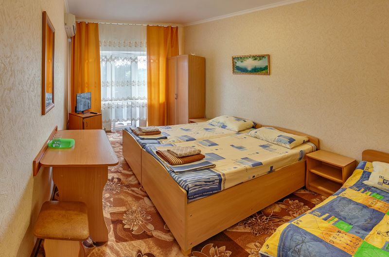 Эконом 2-местный 1-комнатный (с балконом)