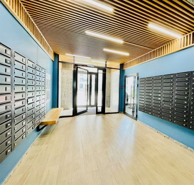 Подъездный холл дома