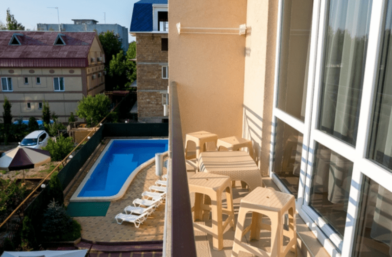 Люкс 4-местный 2-комнатный