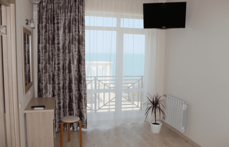 Люкс Плюс 4-местный 2-комнатный