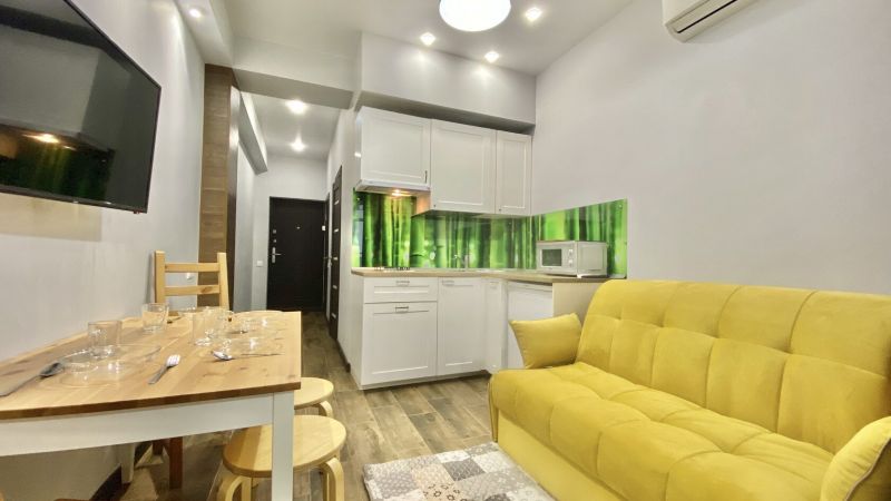 Студио 4-местный (с балконом, 0640)