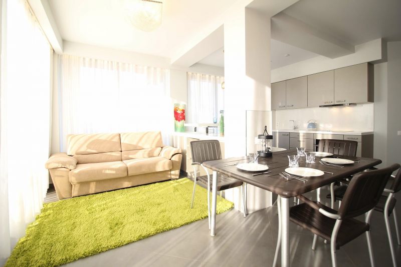 Люкс Лофт 6-местный 3-комнатный (с террасой и видом на море, 0675)