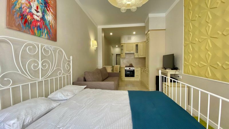 Студио 4-местный (с балконом, 0611)