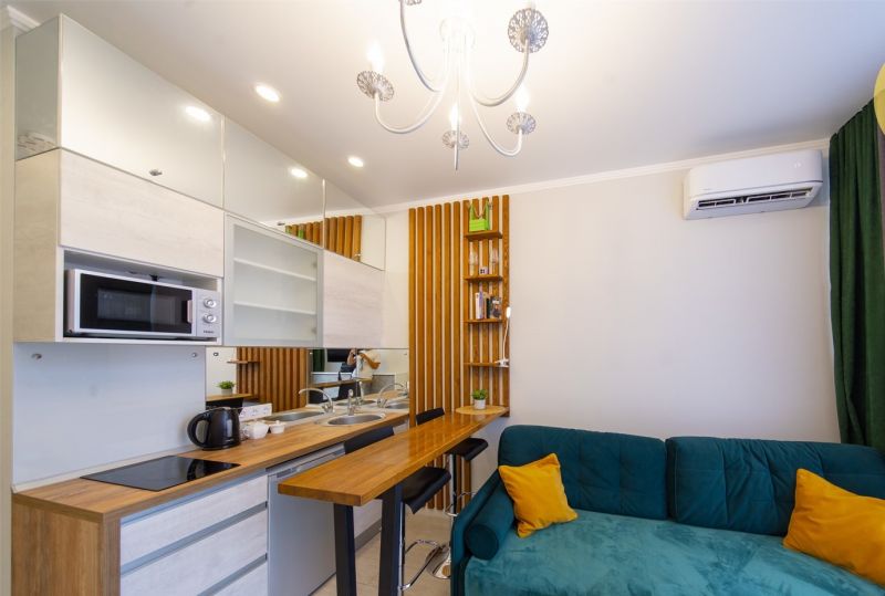 Студио 3-местный 285