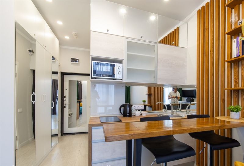 Студио 3-местный 285