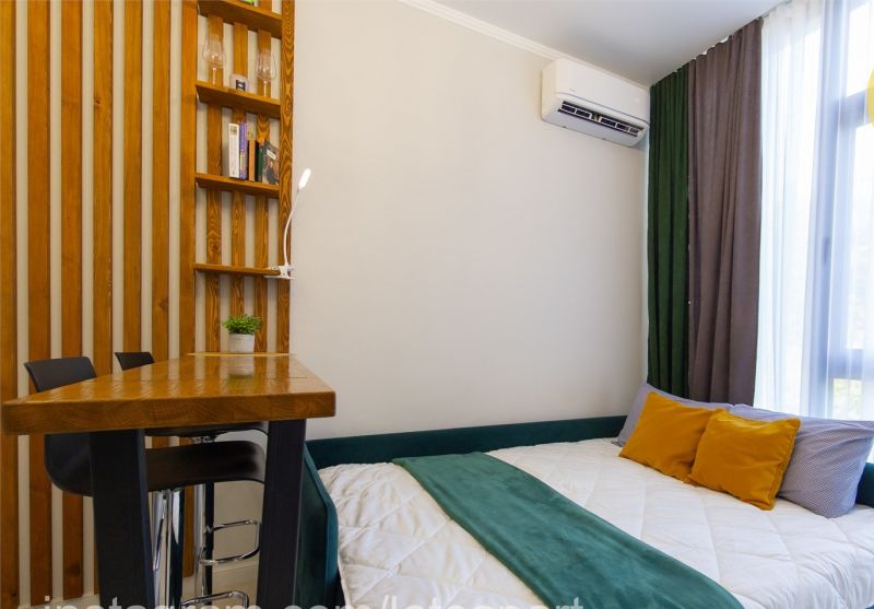 Студио 3-местный 285