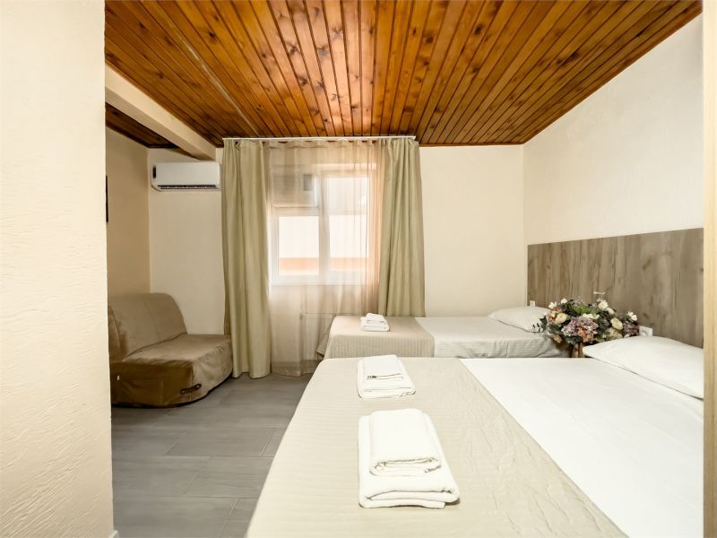 Семейный 4-местный