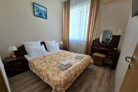 Семейный 2-местный 2-комнатный с диваном