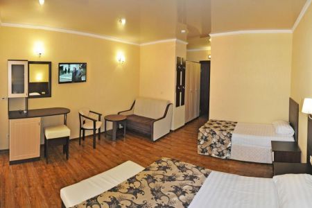 Полулюкс - 3х местный с балконом