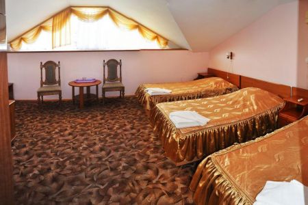 «Семейный» 3-х местный