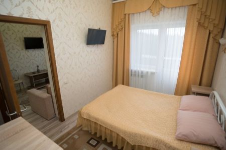 Люкс 1-мест 2-комнатный Комфорт