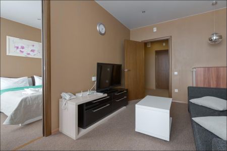 Двухкомнатный двухместный Полулюкс (корпус Морской)