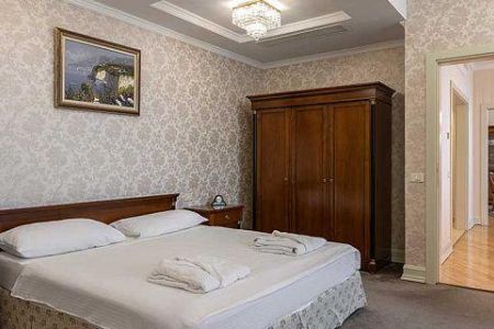 «Апартамент» трехкомнатный №803