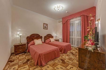 Апартамент двухкомнатный двухместный с кухней (морской корпус)