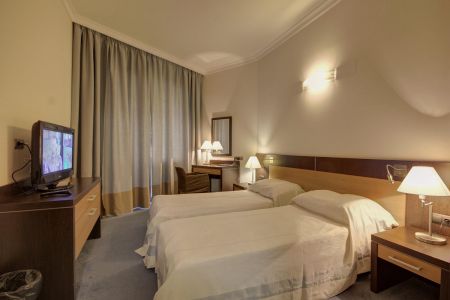 Стандартный трехкомнатный “Апартамент”