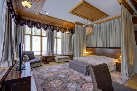 Трехкомнатный двухместный LUX Зимний сад (дача № 1)