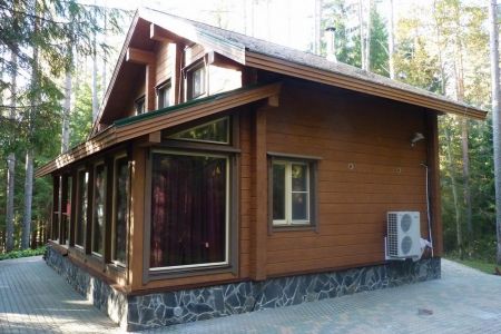 Коттедж №9 - Двухкомнатный двухместный номер улучшенный