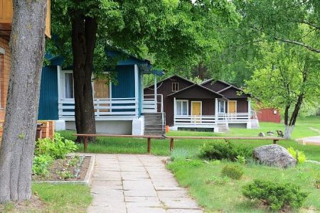 Каскадные домики