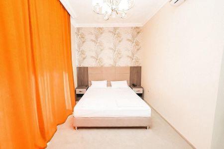 Стандарт с видом на площадь