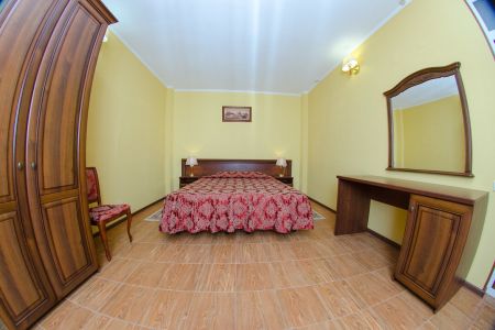 Люкс с балконом