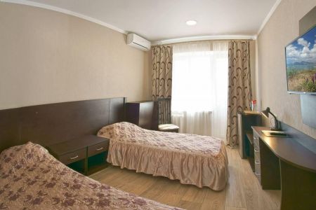 1-комнатный 2-местный Улучшенный Юг Главный корпус