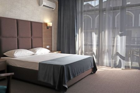 Люкс 2-местный (с балконом)