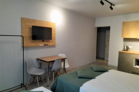 ДеЛюкс Трехместный с балконом