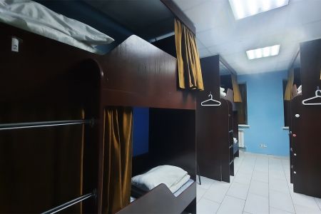 Место в комнате на 8 человек на 1 этаже  (комната № 3)