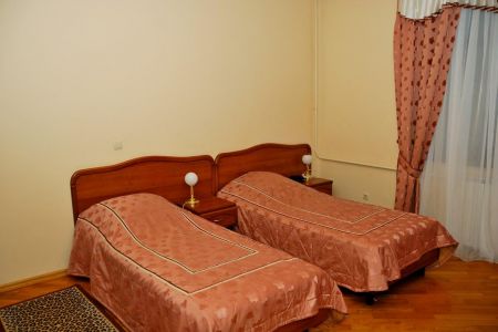 Однокомнатный 2-х местный (две отдельные кровати) Стандарт (Главный корпус)