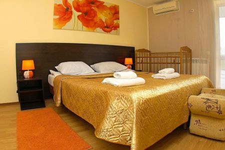 Комфорт с балконом вид на город