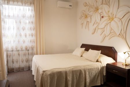 Комфорт семейный 3-комнатный 2-местный (корпус 8)