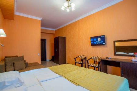 Стандартный 2-местный 1-комнатный (с балконом, с видом на море, корпус А)