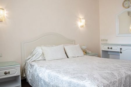 Стандартный 1-местный (с балконом, основная территория)