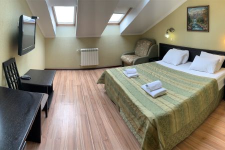 Номер 2-местный (мансарда)