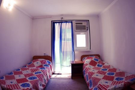 Эконом 2-местный с кондиционером в отдельном здании