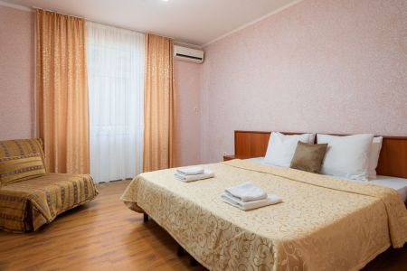 Стандарт Трехместный номер DBL (без вида)