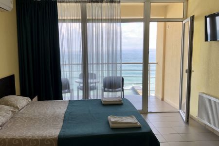 Полулюкс 2-местный с боковым видом