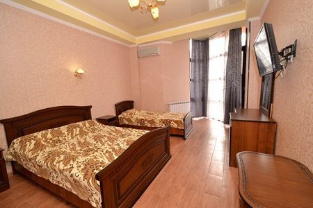 Стандарт 3-местный Комфорт с балконом