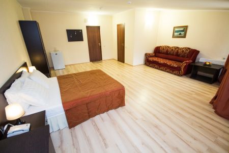 Студия 3-местный