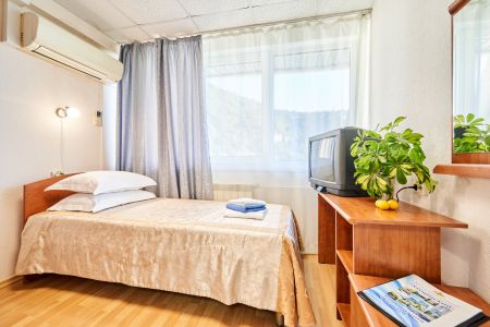 Блочный 1-местный 1-комнатный