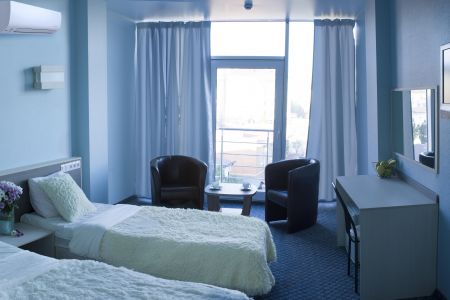 Стандарт 2-местный без балкона (вид на окрестности)