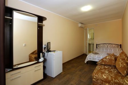 Стандарт 2-местный без балкона над кафе №21,22,23,24