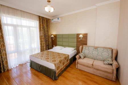 Студия 3-местный