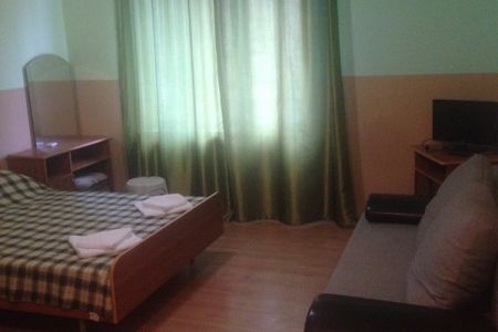 4-местный  2 комнатный (комнаты раздельные)