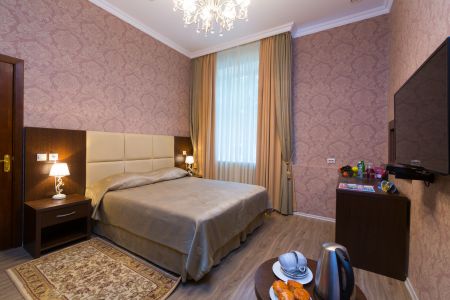 Джуниор сюит 2-местный 2-комнатный  №101